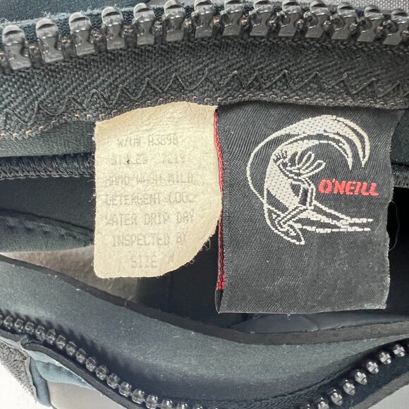 O'Neill Black & Red Spring Suit Size M - Picture 6 of 12